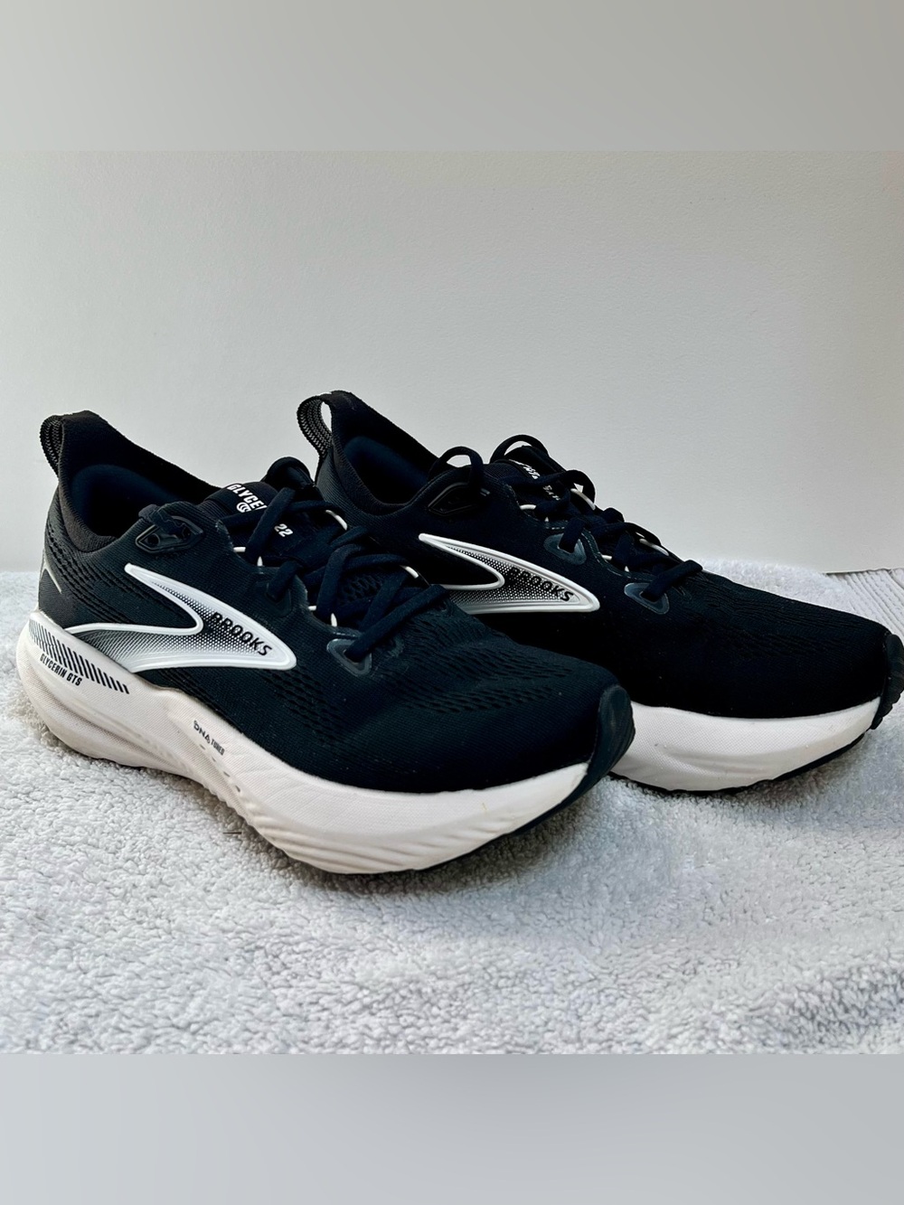 Brooks Glycerin 22 GTS womens